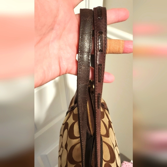 Coach Signature Shoulder Tote Bag Canvas & Leather 15" X 10 1/2" - Picture 7 of 16